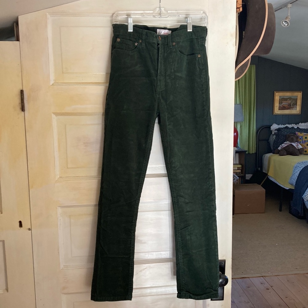 Dark green GAP vintage slim corduroy five pocket jeans. 29T inseam 29.75”